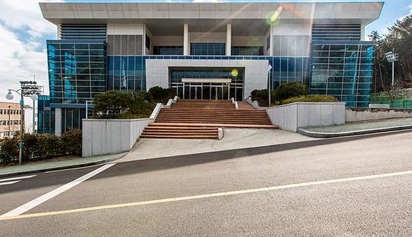 釜山大学